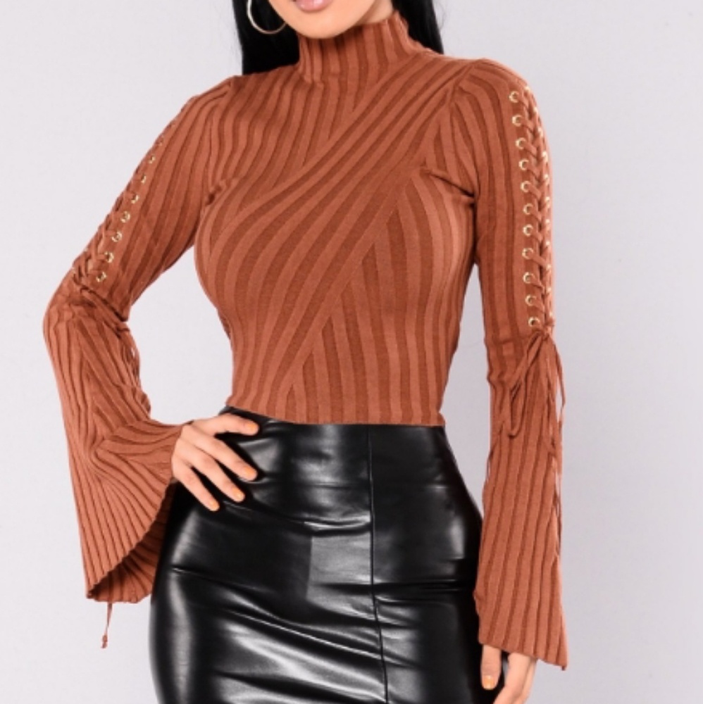 NWT Mock Rust Top